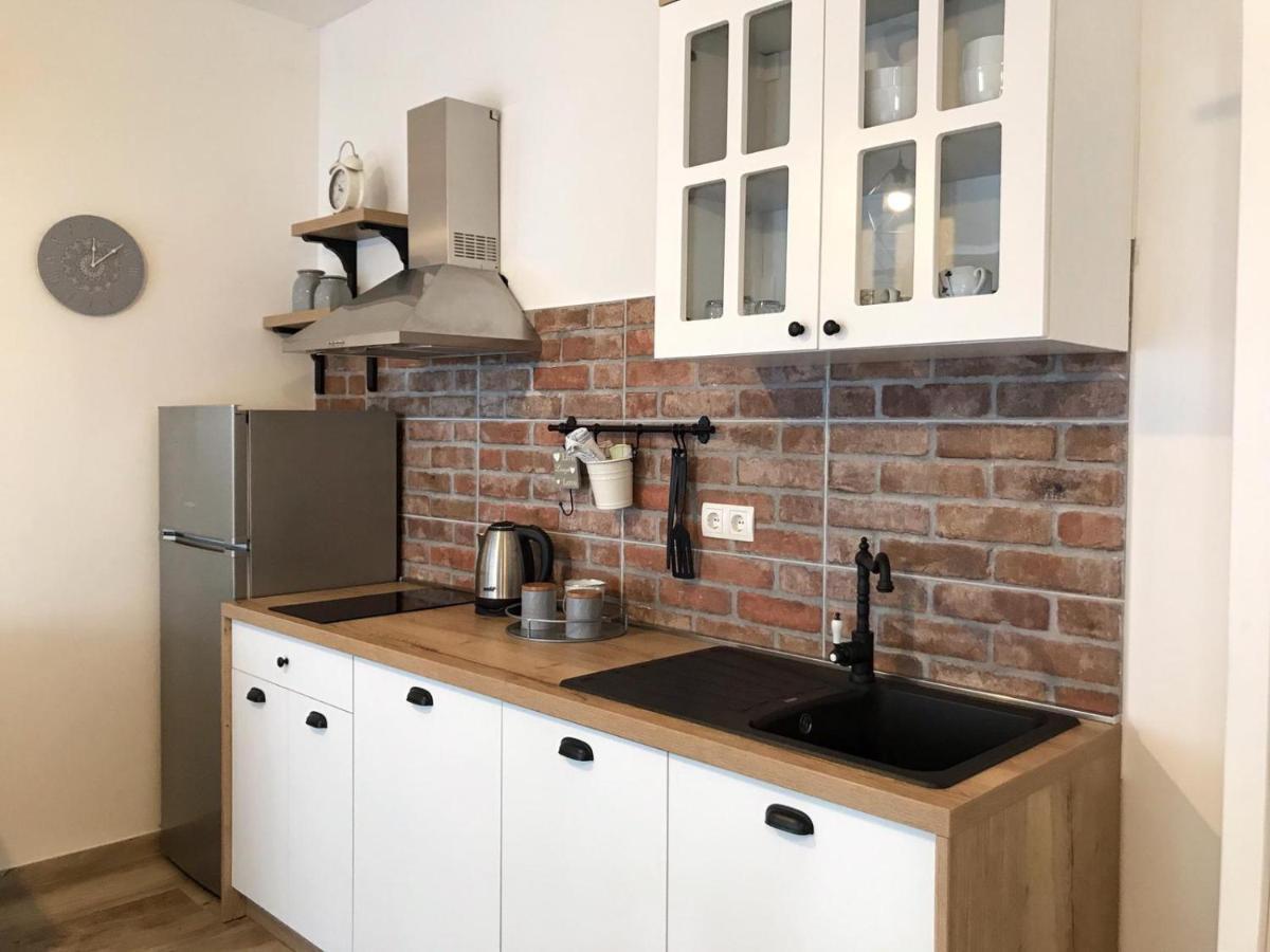 Apartmani Rina Donja Jagodnja Eksteriør billede